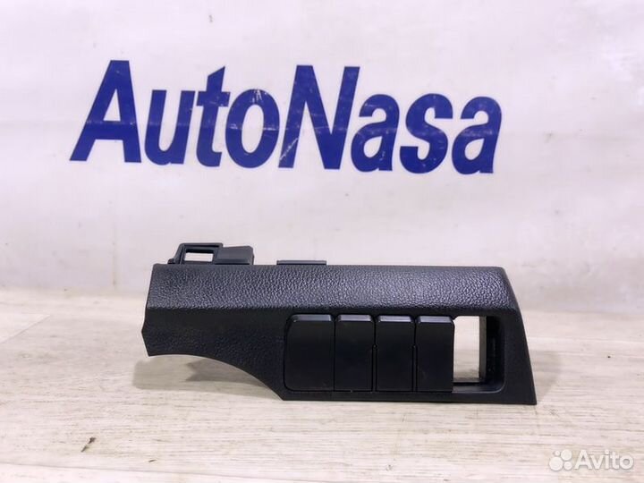 Накладка Kia Rio 3 седан 1.4 G4FA 2013