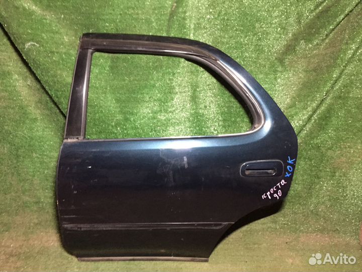 Дверь задняя левая Toyota Cresta GX90 Пустая