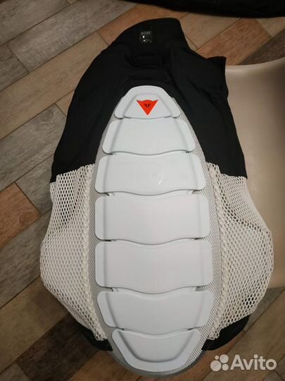 Защита Dainese (черепаха и наколенники М размер)