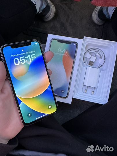 iPhone X, 256 ГБ