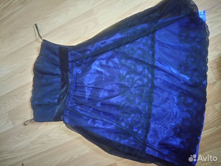 Шикарное платье monsoon