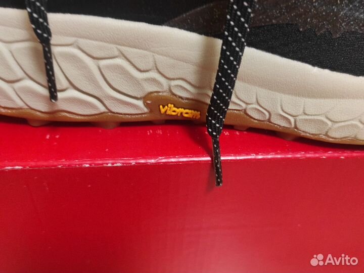 Трекинговые кроссовки New balance оригинал