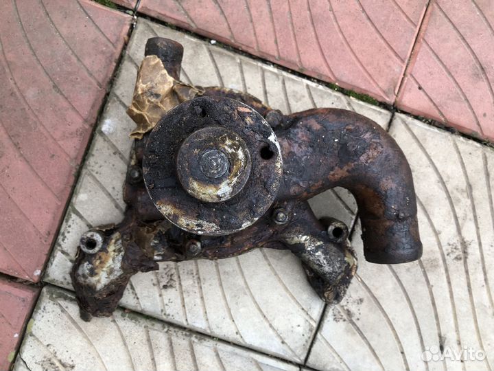 Водяной насос (помпа)