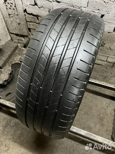 Bridgestone Turanza T005 245/40 R19