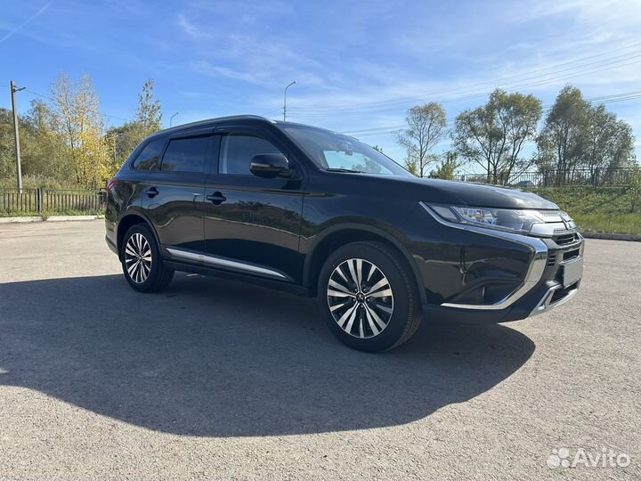 Mitsubishi Outlander 2.0 CVT, 2019, 33 500 км