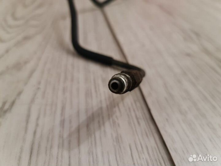 Тормозная трубка задняя левая Mitsubishi Lancer 10