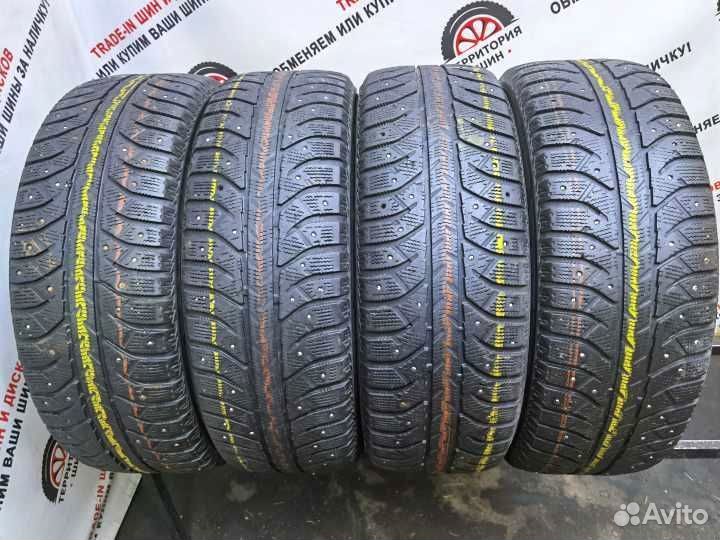Bridgestone Ice Cruiser 7000 215/65 R17 97T