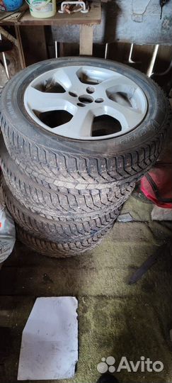 Зимняя резина 205 55 r16 зимняя шипованная б/у