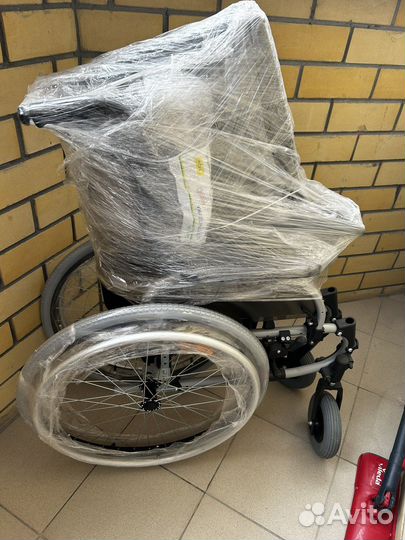 Инвалидная коляска уличная