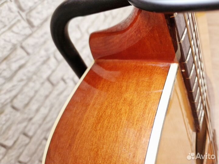 Акустическая гитара Yamaha F370 (оригинал 2011г.)