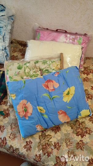 Новые одеяло подушки плед полотенца