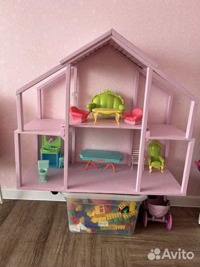 Домик кукольный