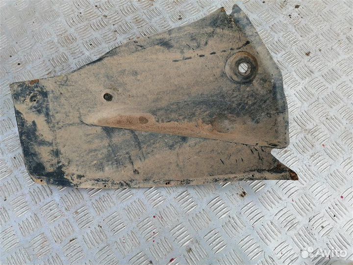 Подкрылок задний левый Renault Logan LS0G/LS12 K7J