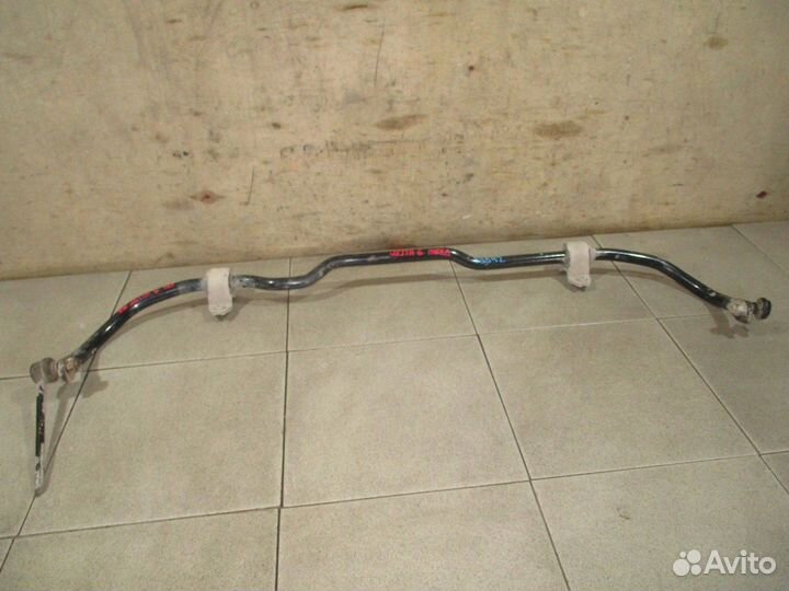 Стабилизатор передний VW Jetta 6 (1B)