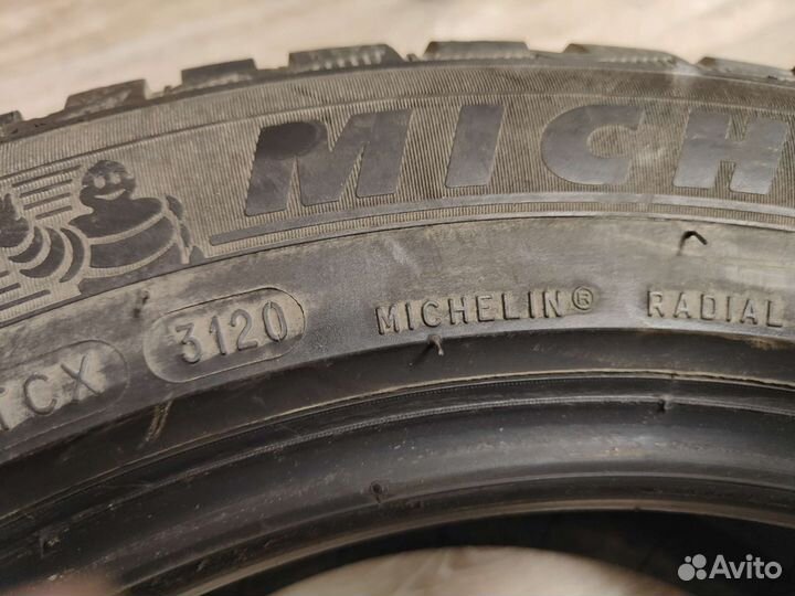 Michelin X-Ice North 4 205/55 R16 94
