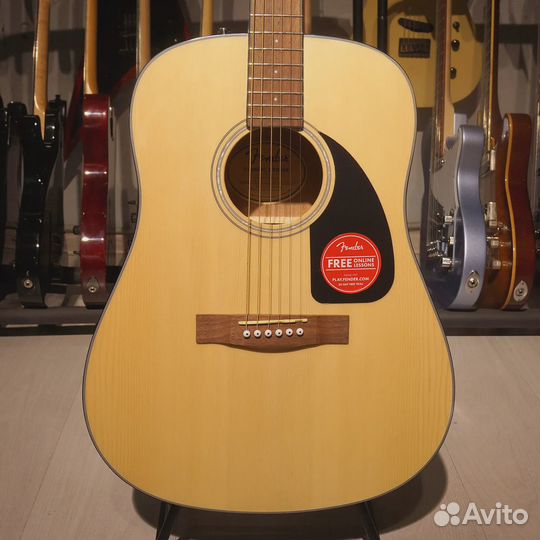 Акустическая гитара Fender