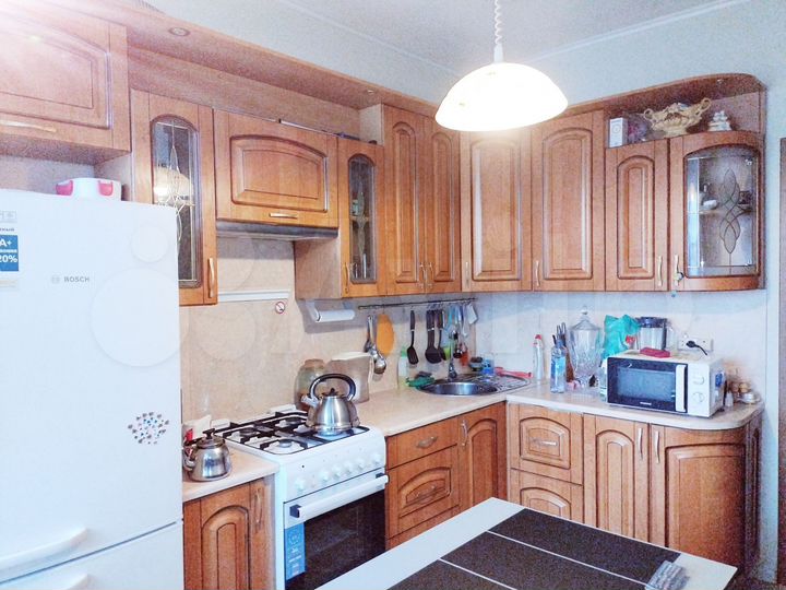 2-к. квартира, 70,6 м², 6/6 эт.