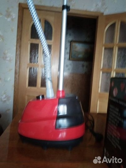 Отпариватель для одежды вертикальный