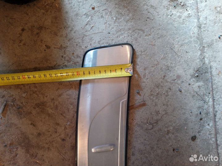 Накладка на порог заднего б-ка Subaru Forester