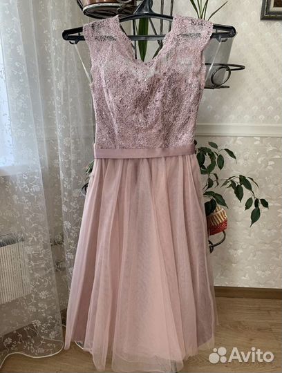 Платье вечернее