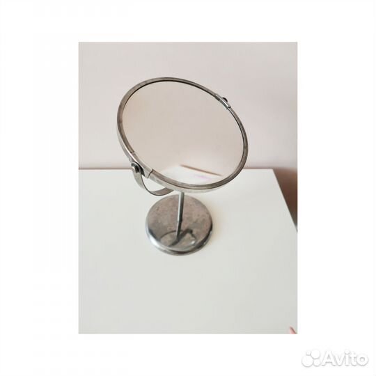 Круглое Зеркало икеа настольное сильно б у