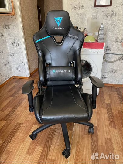 Игровое кресло thunderx3 TC3