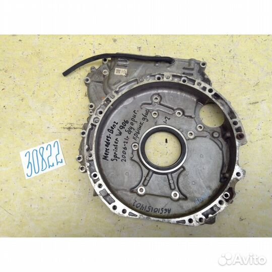 Mercedes Sprinter W906 Крышка двигателя