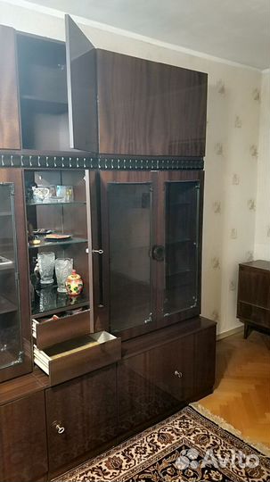 Мебельный гарнитур-стенка