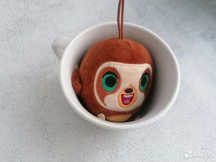 Кружка с игрушкой из магнита