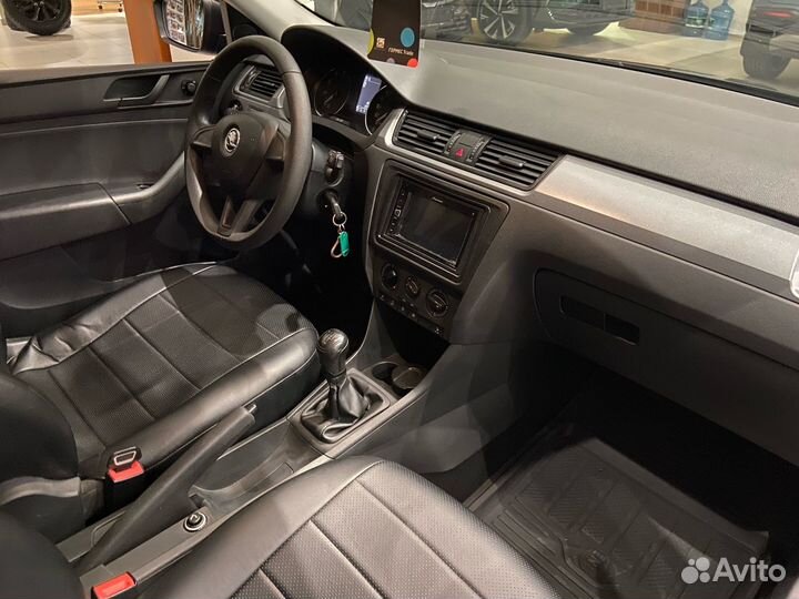 Skoda Rapid 1.6 МТ, 2016, 125 000 км
