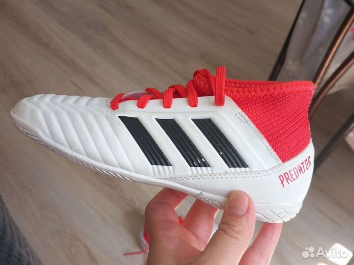 Футзалки adidas