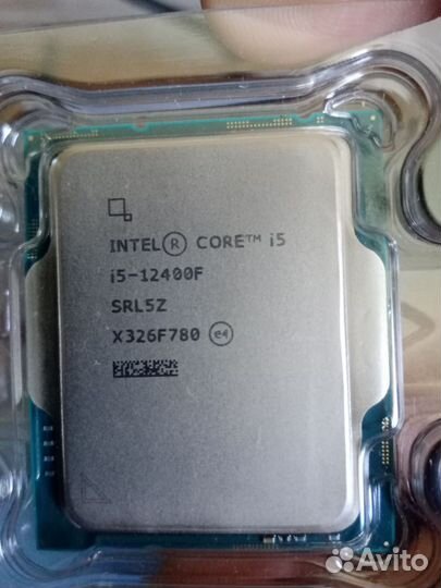Процессор Intel core i5 12400f
