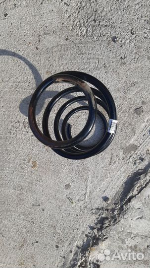 Пружина передняя шкода октавия А7, 5Q0411105HJ