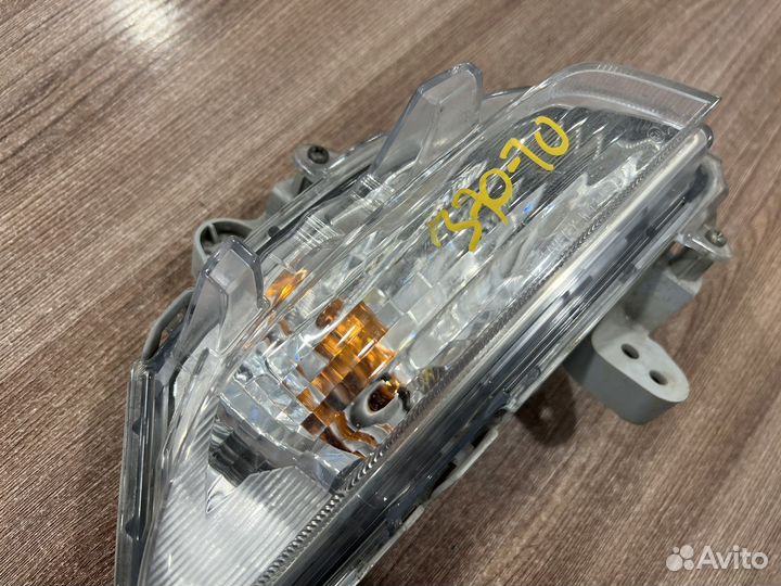 Повторитель поворота правый Mazda 3 BM 2013-2019