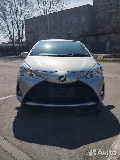 Toyota Vitz 1.0 CVT, 2018, 76 400 км