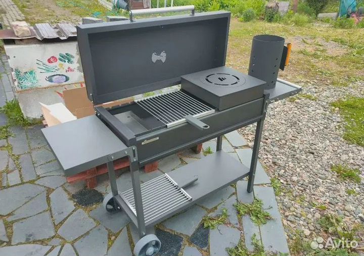 Мангал гриль коптильня с крышкой, столиками
