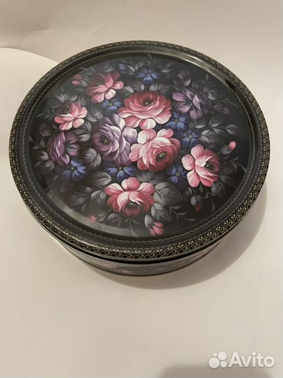 Банка металлическая круглая