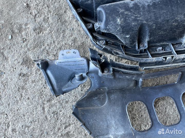 Хонда инсайт решотка радиатора