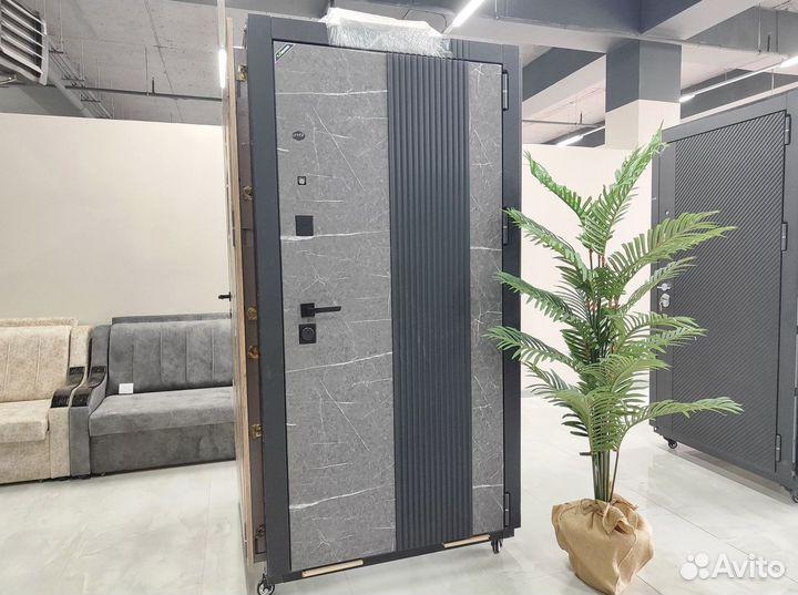 Дверь входная стальная