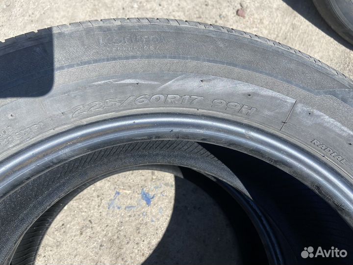 Hankook Dynamic RF04 225/60 R17 99H