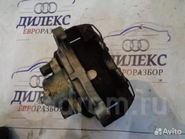 Суппорт передний правый VW Passat (B6) 2005-2010