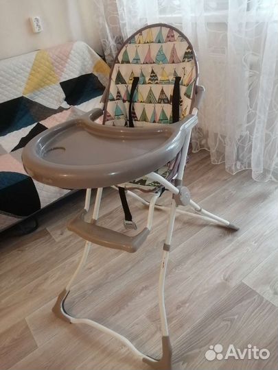 Стульчик для кормления