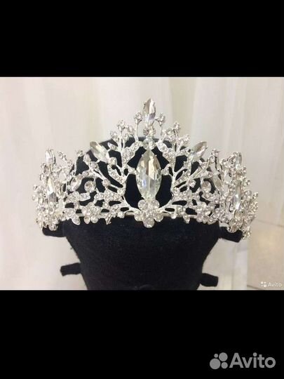 Диадемы, короны,украшения