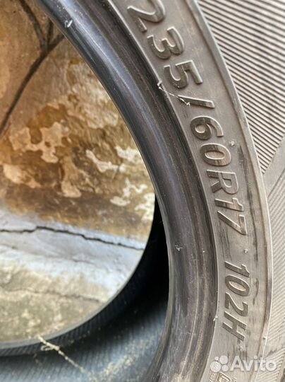 Hankook Dynapro HP RA23 235/60 R17