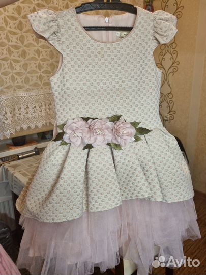 Новогодние платья