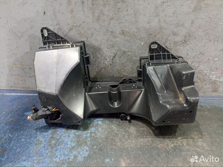 Блок предохранителей Jaguar Xf X250