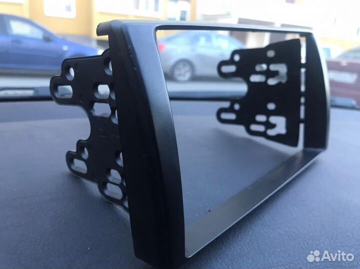 Переходная рамка 2din для Toyota Camry