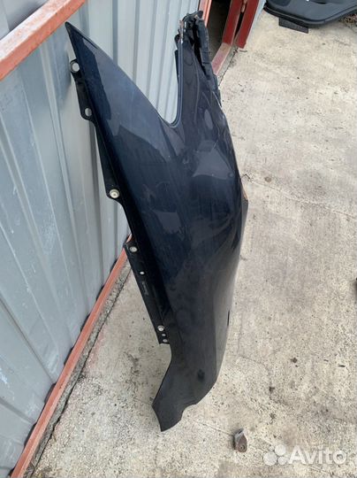 Крыло правое Lexus IS 250 05-12 гв
