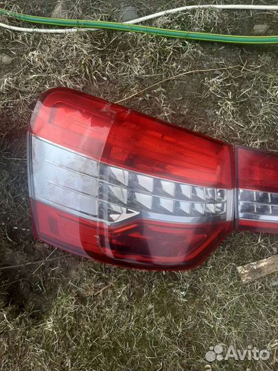 Задние фонари