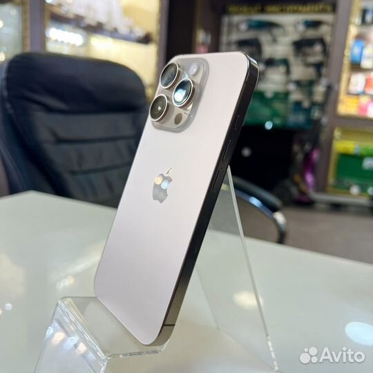 iPhone 16 Pro, 256 ГБ